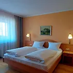 Hotel-restaurant Kreuzhuber 호텔 2*