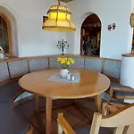 Hotel-restaurant Kreuzhuber 2* 뉴버그엠인