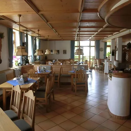 Hotel-restaurant Kreuzhuber 2*